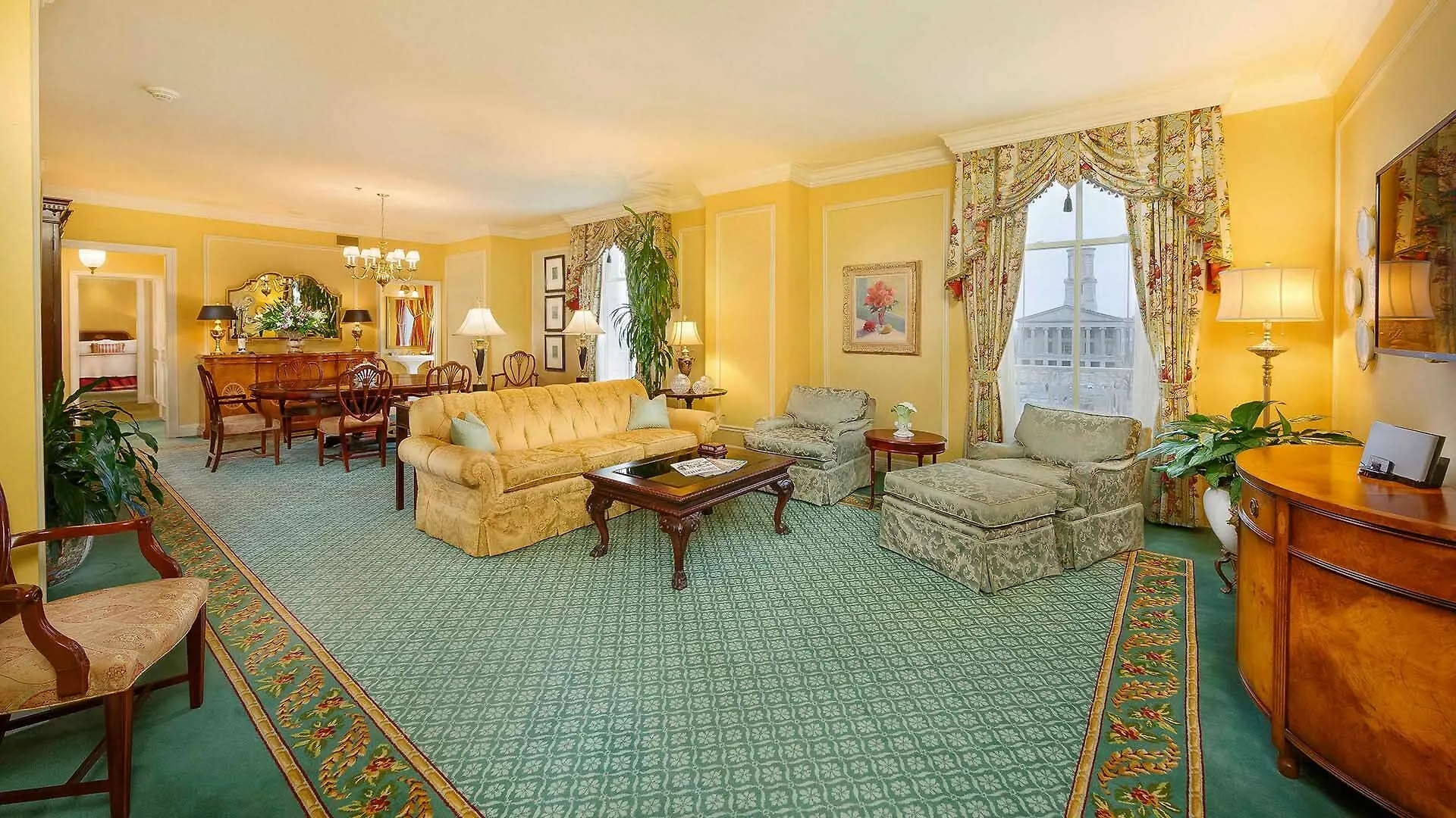 *****  The Hermitage Hotel Nashville ABD