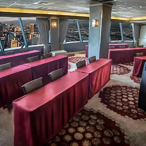 The Strat Hotel, Casino & Tower Feriested Las Vegas