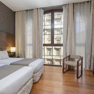 https://colonial.topbarcelonahotels.com